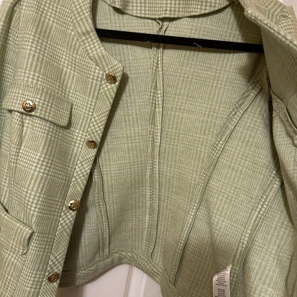 Cleo brand  open blazer. Very soft and felt like. - Picture 3 of 4